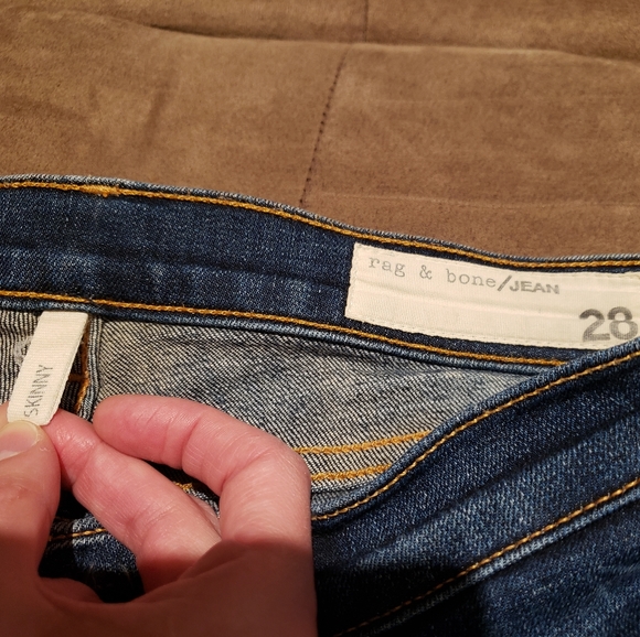 Rag and Bone skinny mid rise jeans - Picture 4 of 10